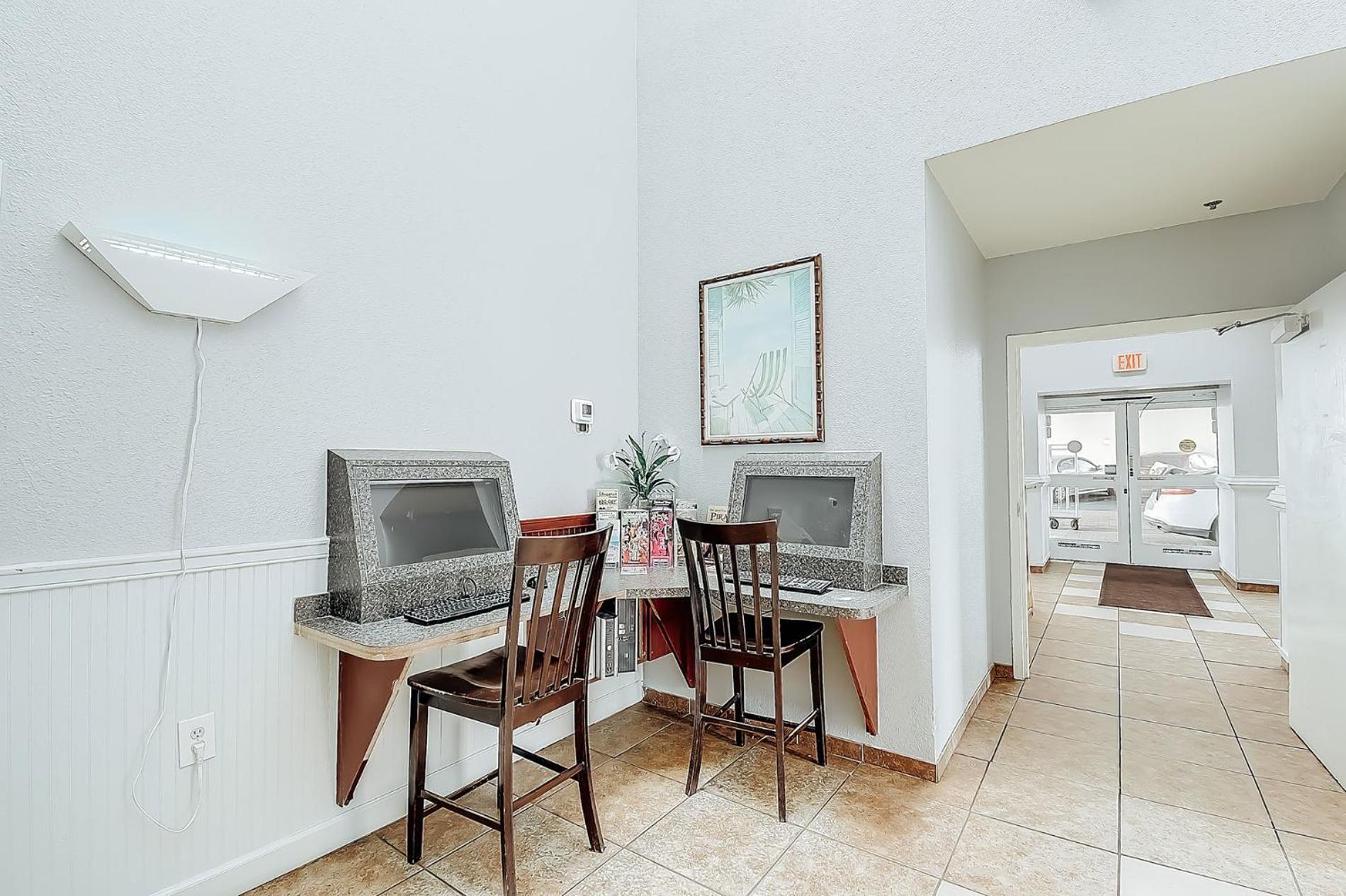 Ocean Front Comfy Condo W/Kitchen, Sleeps 4, Snowbird Paradise เมอร์เทิลบีช ภายนอก รูปภาพ